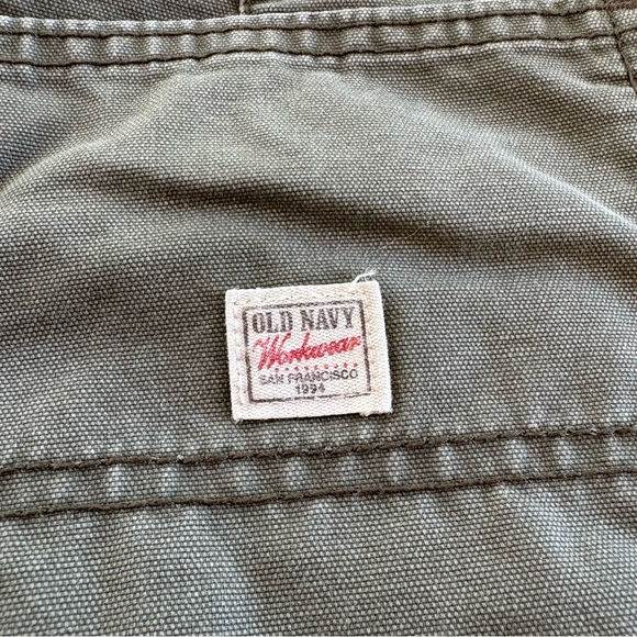 Old Navy Workwear Pants - Picture 5 of 10